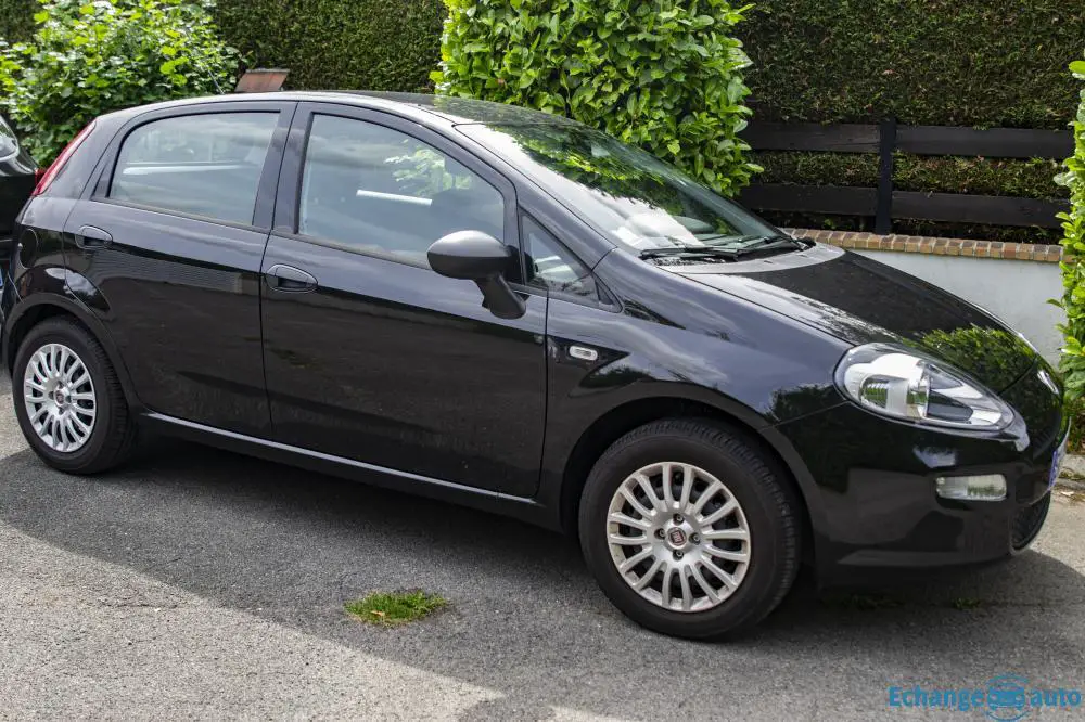 Fiat Punto III 1.2 8v 69ch Easy 5p