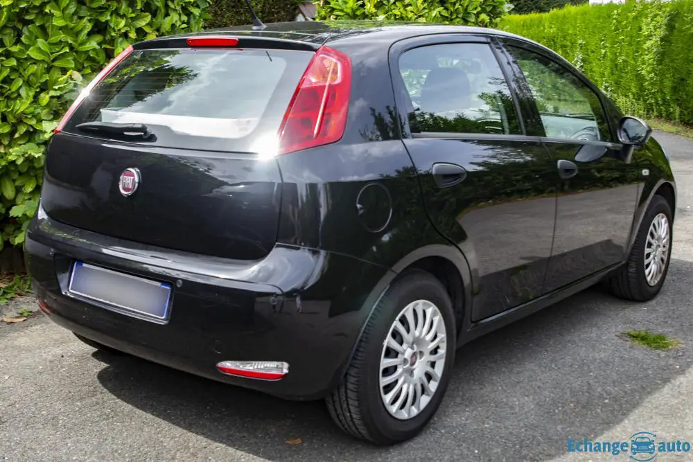 Fiat Punto III 1.2 8v 69ch Easy 5p